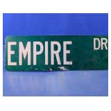 Empire Dr Street Sign