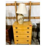 4 Drawer Chest Of Drawers W/ Lamp
