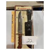 Winchester Bowie Type Knife w/Sheath NIP