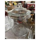 Lg Clear Jar with Lid