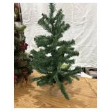 Christmas Tree 25"