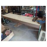 Worktable with Mounted Vise