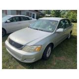 2001  TOYOTA  Avalon 2001 Toyota Avalon XL Sedan