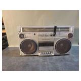 Sears SR2100 Series Stereo Cassette Player/Recorder with AM/FM/FM Stereo Radio