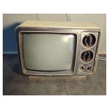 Tatung 9EA Television Set