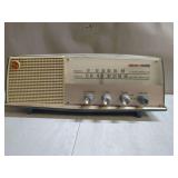 Channel Master FM/AM Tabletop Radio