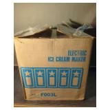 Proctor-Silex Electric Ice Cream Maker F003L