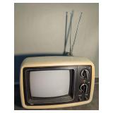 Sears Solid State Television Model 562.40070050