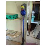 Dyson V7 Motorhead Origin Cordless Vacuum Cleaner