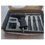 Air Stream AH1WA Air Hammer Kit with 4 Chisels