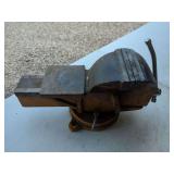 Swivel Base Bench Vise
