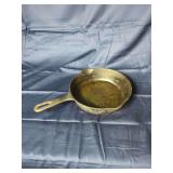 Cast Iron Skillet with Dual Pour Spouts