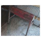 Sawhorse Support Stand