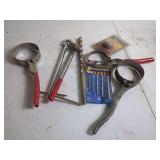 Hand Tools and Drill Bit Set
