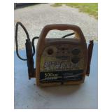 EverStart Maxx 500 Amp Jump Starter