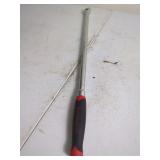 Pittsburgh Breaker Bar with Rubberized Grip