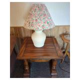 Wooden Side Table with Textured Ceramic Table Lamp
