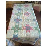 Multi-Colored Star Pattern Patchwork Quilt