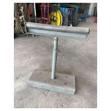 Adjustable Steel Material Roller Stand