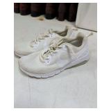 NIKE SZ 9.5 SHOES