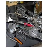 BOX OF KITCHEN UTENSILS