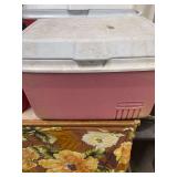 RUBBERMAID COOLER.  SIDE HANDLES HAVE DAMAGE