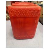 FUEL CONTAINER