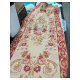 HANDMADE RUG FLOWER DESIGN 29X 70