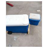 IGLOO AND COLEMAN COOLERS - PULL HANDLE BROKEN ON THE IGLOO