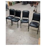 SET OF 4 PADDED STACKABLE CHAIRS 18 INCHES FLOOR TO SEAT