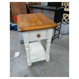SIDE TABLE WITH 1 DRAWER HAS DAMAGE ON LEFT FRONT TOP 18X25X27