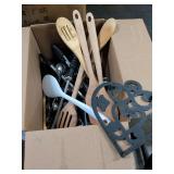 KITCHEN UTENSILS - MARTHA STEWART AND ETC