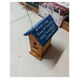 WILDCAT LODGE BIRDHOUSE