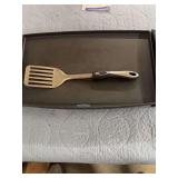 OSTER GRIDDLE AND SPATULA