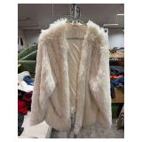 4X WHITE TORRID FAUX FUR JACKET MADE BY XHILARATION