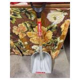 CRAFTSMAN SCOOP SHOVEL