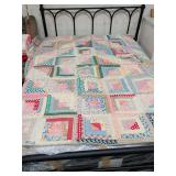 HANDMADE LOG CABIN PATTERN FULL SIZE QUILT