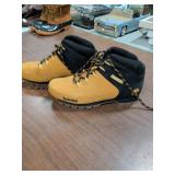 TIMBERLAND SZ 7 1/2 BOOTS