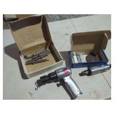 Campbell Hausfeld Pneumatic Air Hammer and Die Grinder Set