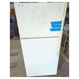Maytag Top-Freezer Refrigerator Model MTB1954ARA