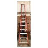Louisville Fiberglass Extension Ladder Model FC1008
