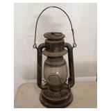 Dietz D-Lite Lantern with Clear Globe