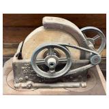 Cast Iron 10 Inch Wet Grinder with Pulley Drive System