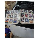 BINDER OF 1991 UPPER DECK BASEBALL CARDS - EDDIE MURRAY - DOC GOODIN - TONY GYNN AND LOTS MORE