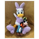 DAISY DUCK AND GOOFY STUFFED ANIMALS