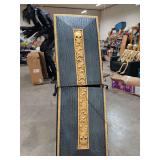 6 FT LED CASKET NEEDS A COUPLE OF BOLTS ON TOP DOOR