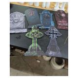 6 PACK OF TOMBSTONES