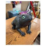HALLOWEEN TOAD-