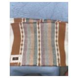 2 PLACEMATS