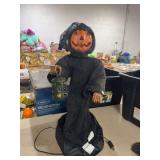 JACK O LANTERN LIGHT UP HALLOWEEN DECORATION